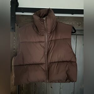 Brown cropped puffer vest